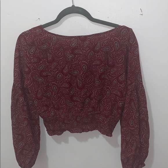 AE Ruffled Crop Top - Picture 3 of 3